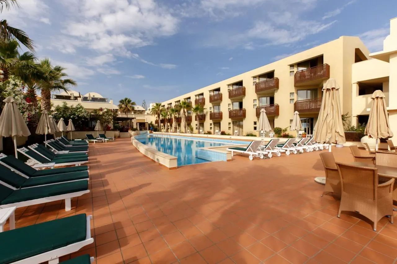 Giannoulis Santa Marina Plaza - zdjęcie 3