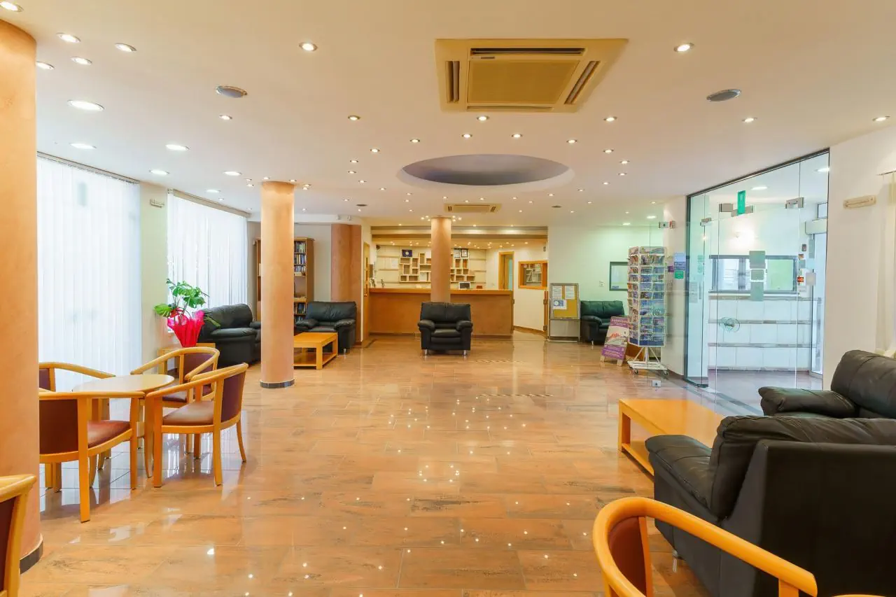 Sunrise Suites - zdjęcie 11