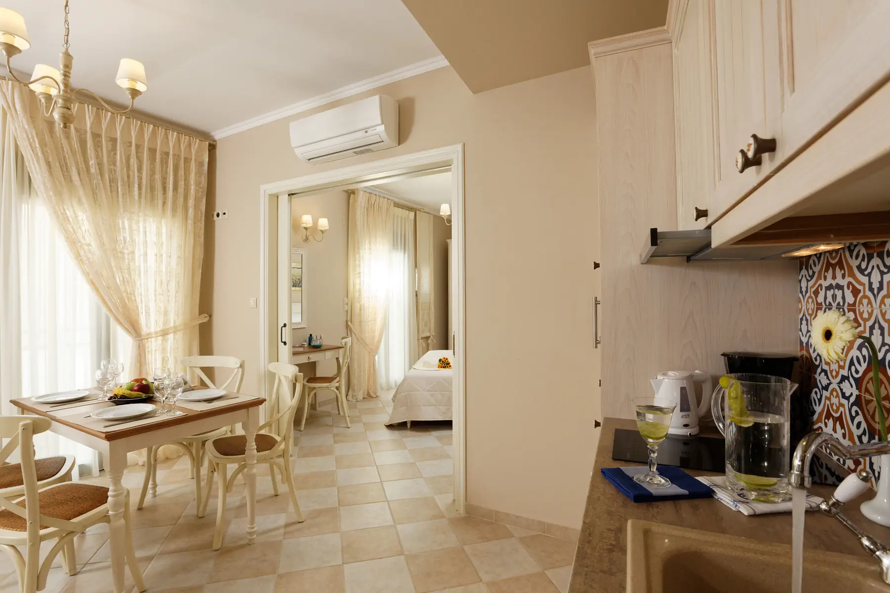 Ionia Suites - zdjęcie 17