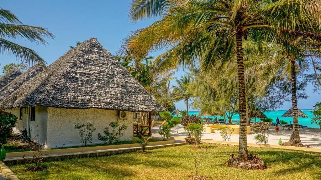 HOTEL Tanzanite Beach Resort