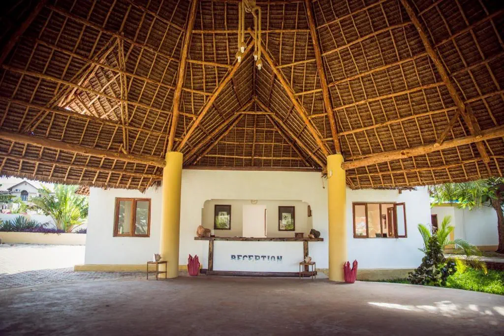 HOTEL Tanzanite Beach Resort