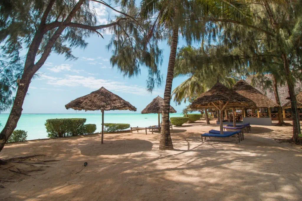 HOTEL Tanzanite Beach Resort
