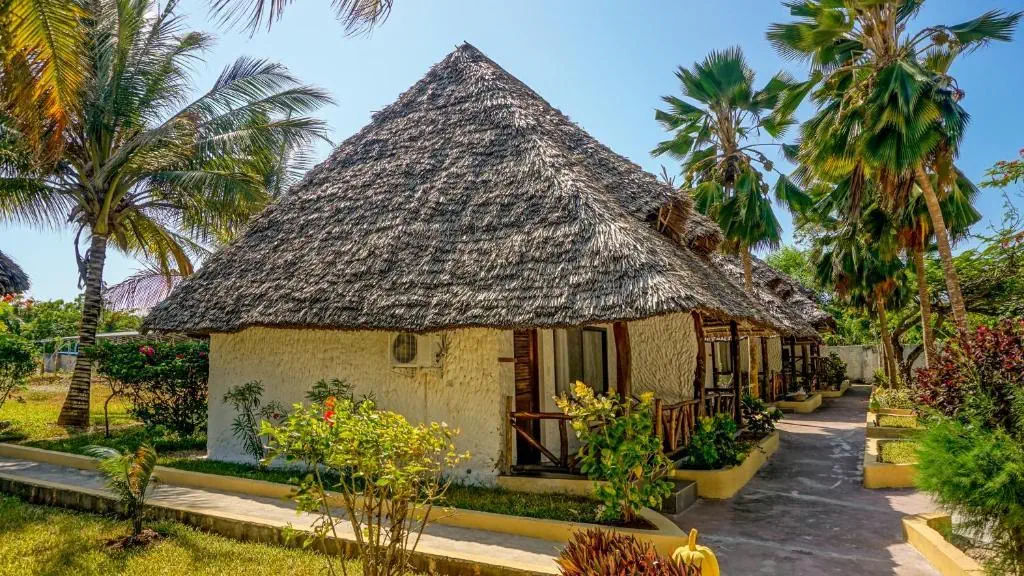 HOTEL Tanzanite Beach Resort
