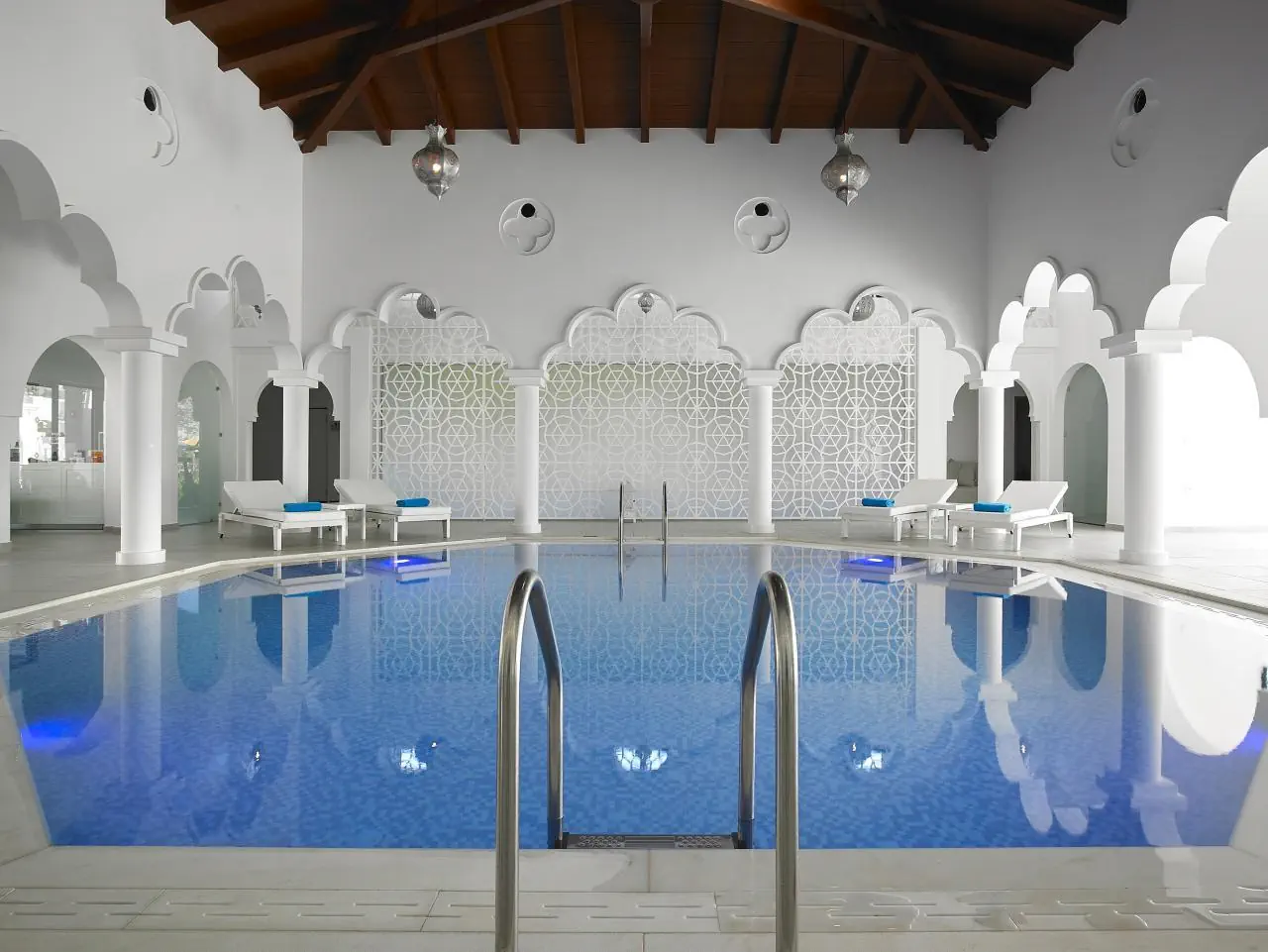 HOTEL ANEMOS LUXURY GRAND RESORT