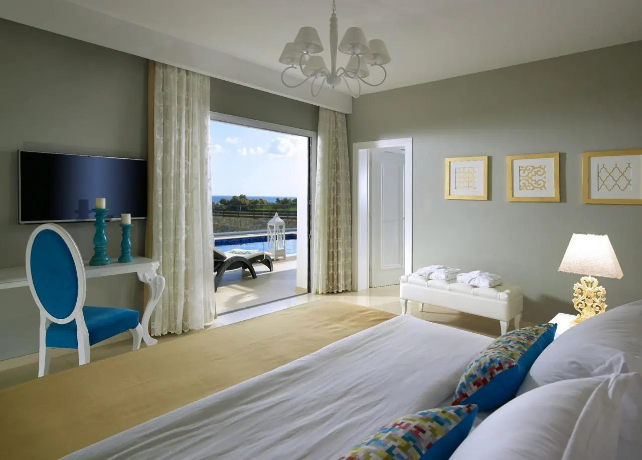 HOTEL ANEMOS LUXURY GRAND RESORT