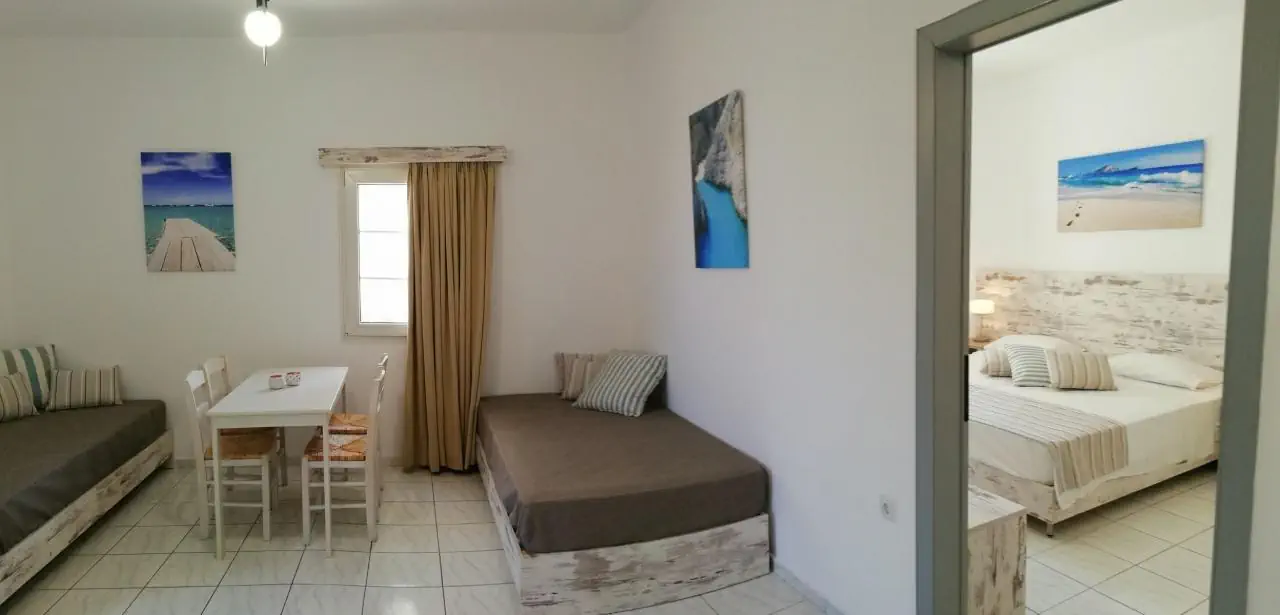 Evina Rooms & Suites - zdjęcie 13