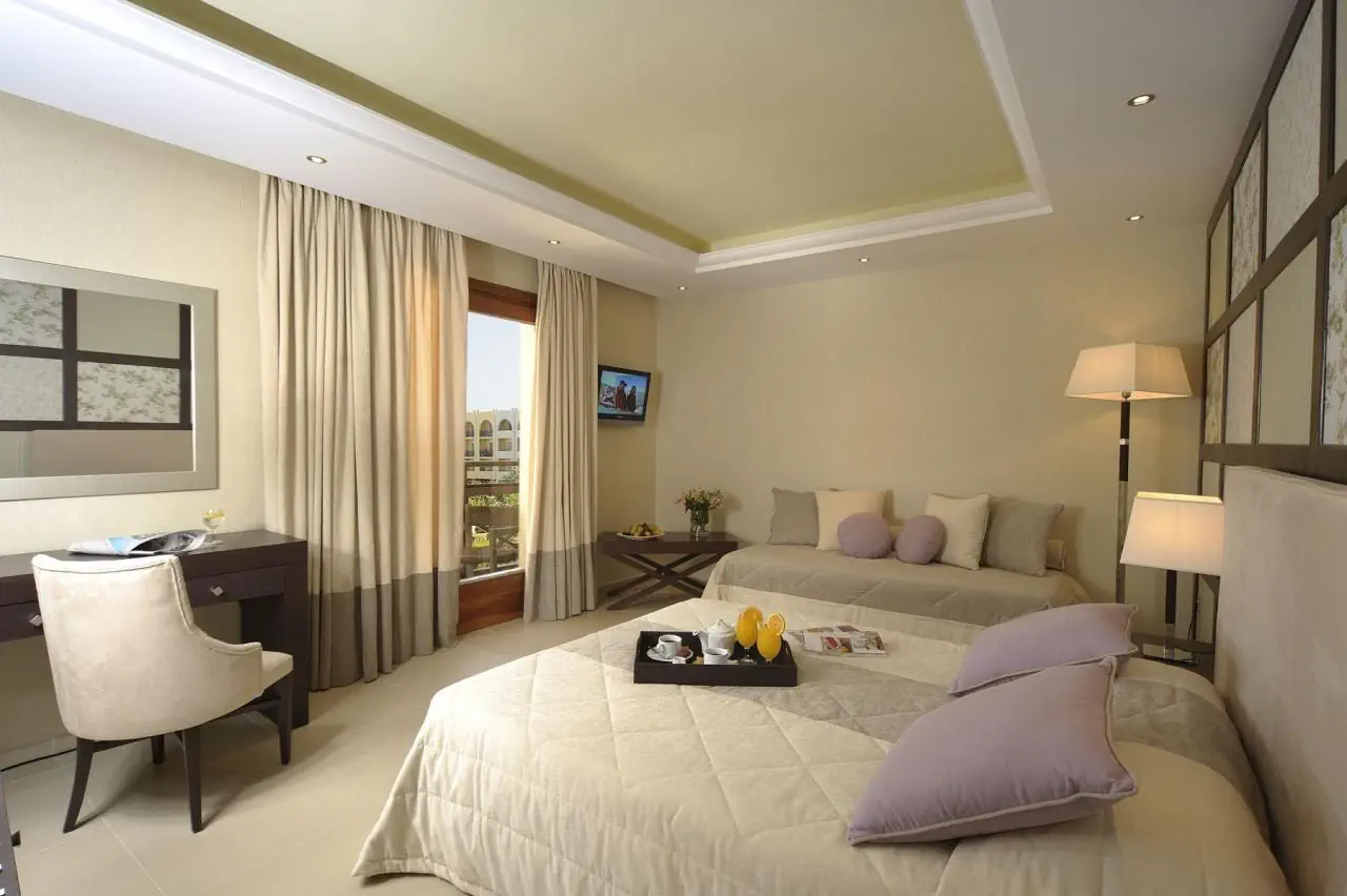 Theartemis Palace - zdjęcie 10