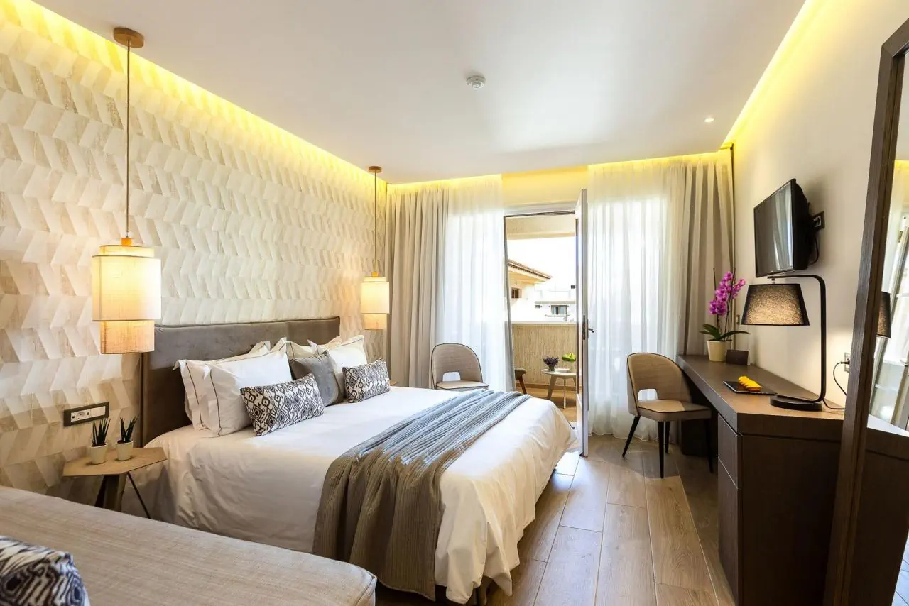 Theartemis Palace - zdjęcie 15