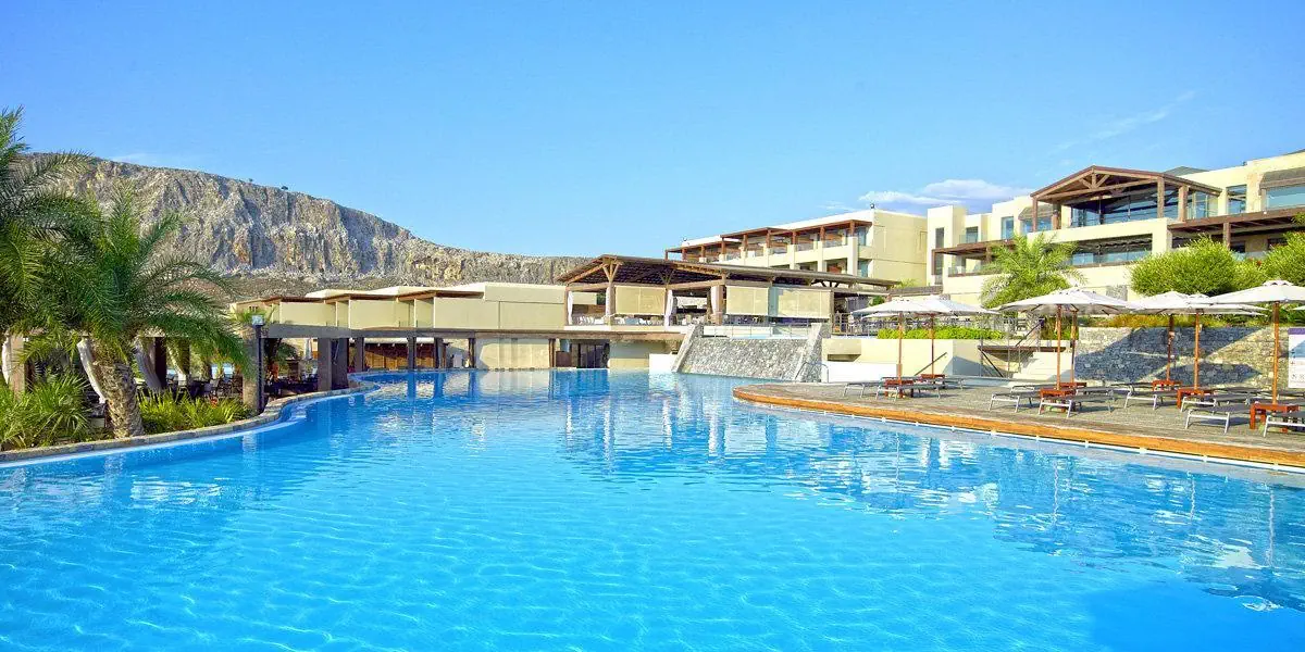 HOTEL AQUA GRAND ARTISTIC LUXURY BEACH RESORT