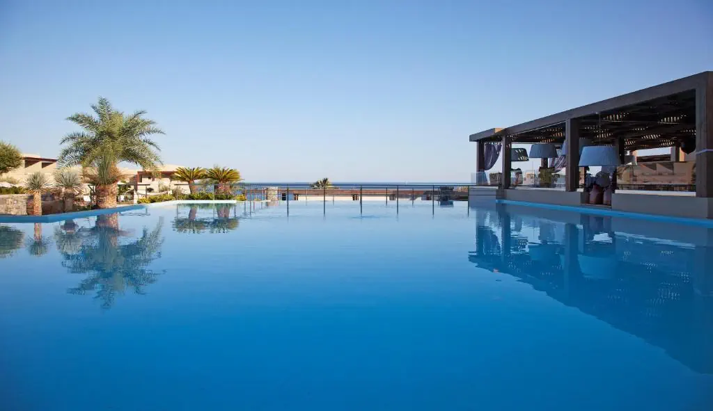 HOTEL AQUA GRAND ARTISTIC LUXURY BEACH RESORT