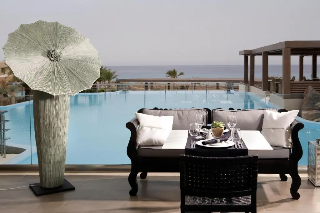 HOTEL AQUA GRAND ARTISTIC LUXURY BEACH RESORT
