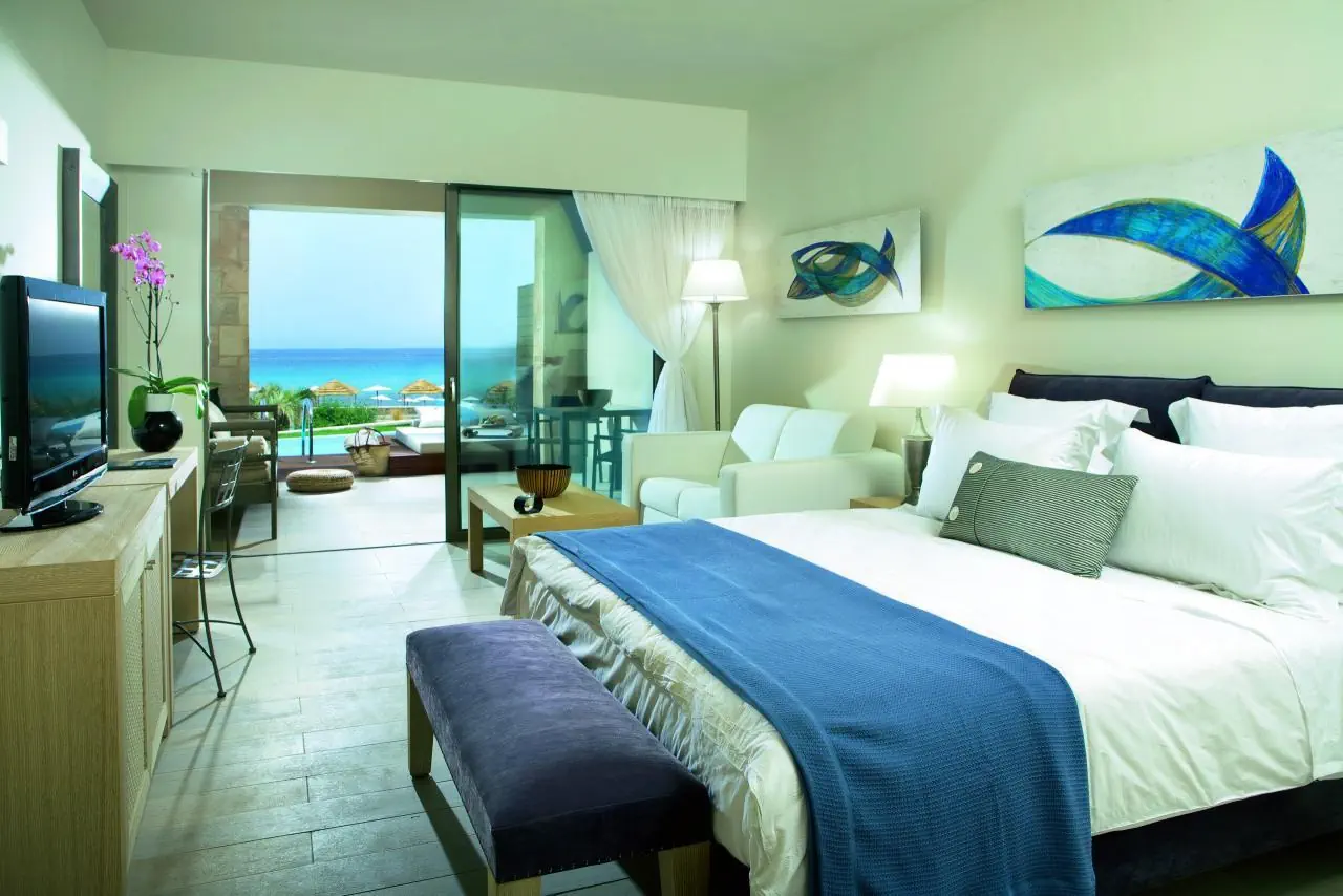 HOTEL AQUA GRAND ARTISTIC LUXURY BEACH RESORT
