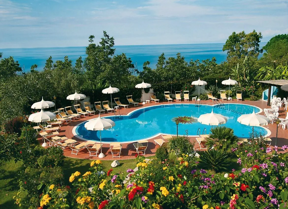 Tirreno Hotel