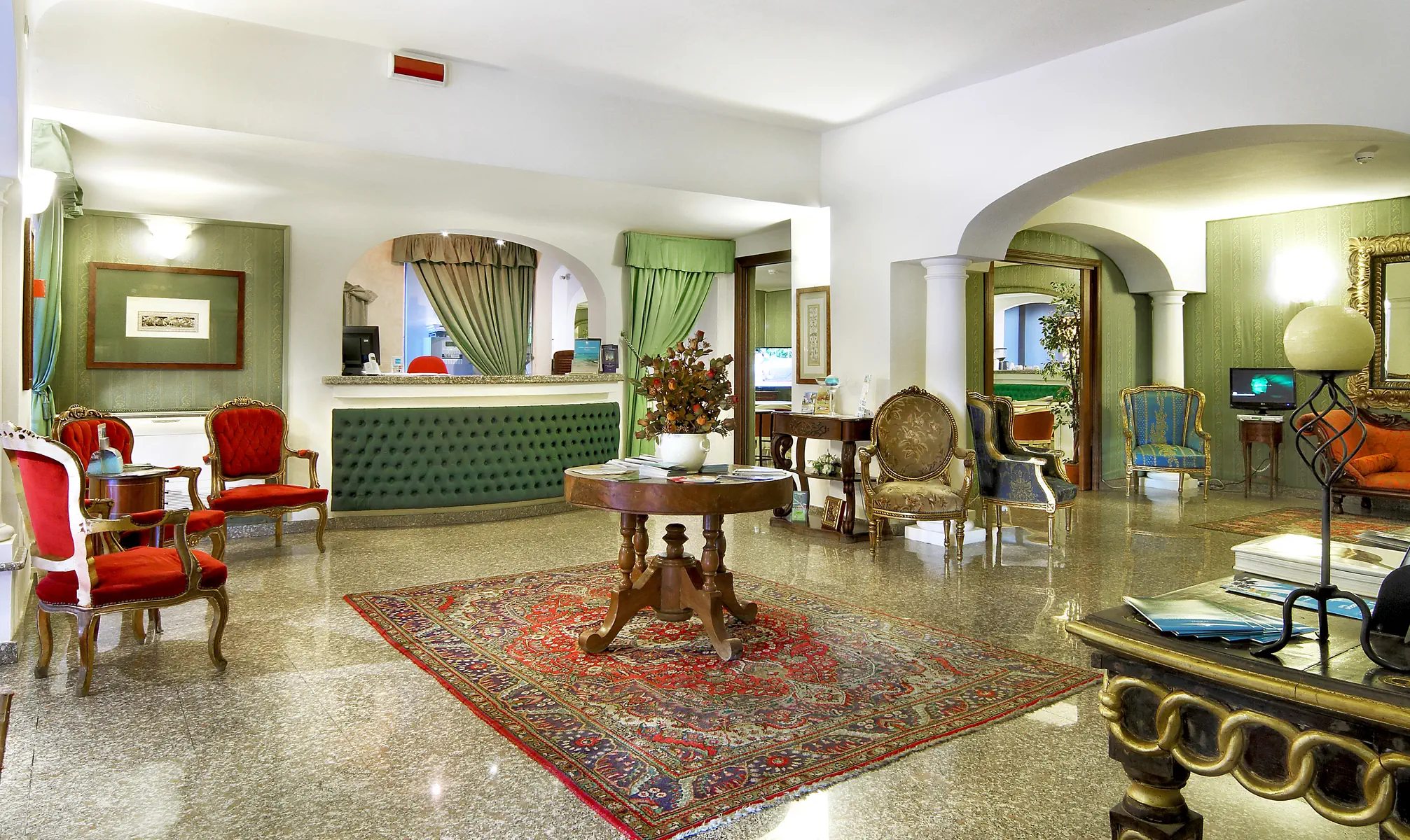 Colonna Palace Mediterraneo - zdjęcie 4