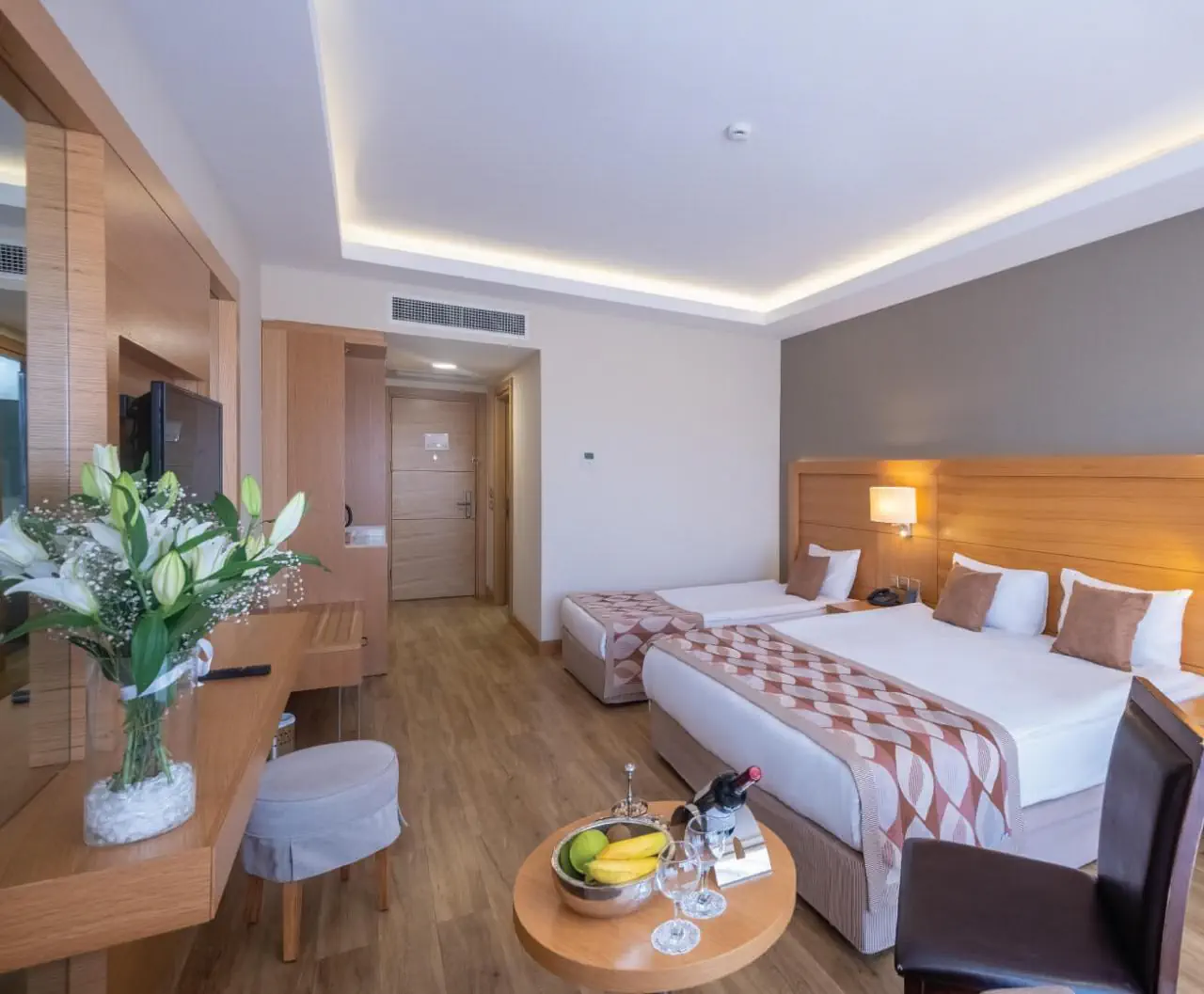 HOTEL SALAMIS BAY CONTI RESORT HOTEL