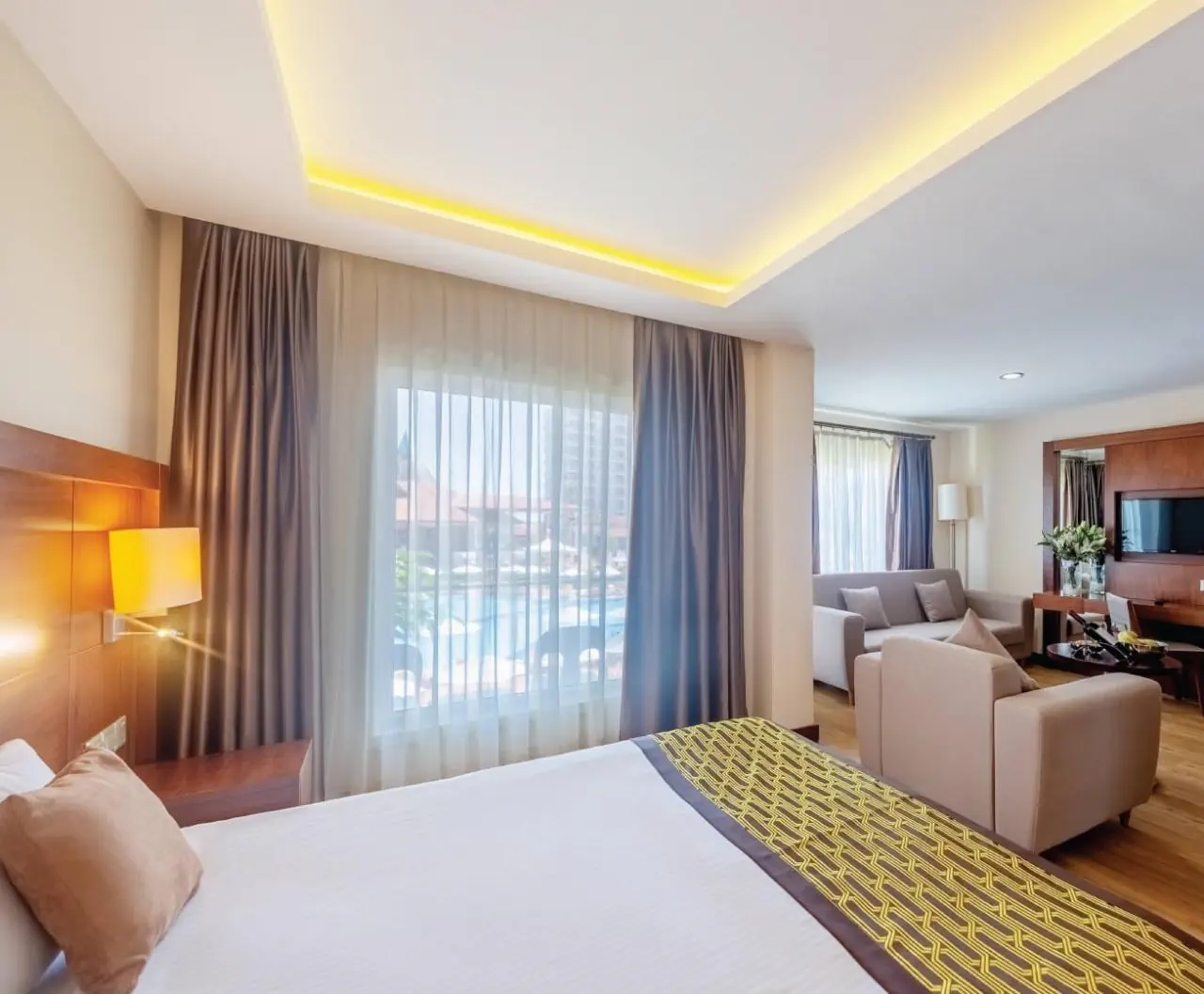 HOTEL SALAMIS BAY CONTI RESORT HOTEL