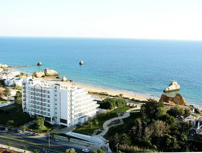 Luar Hotel