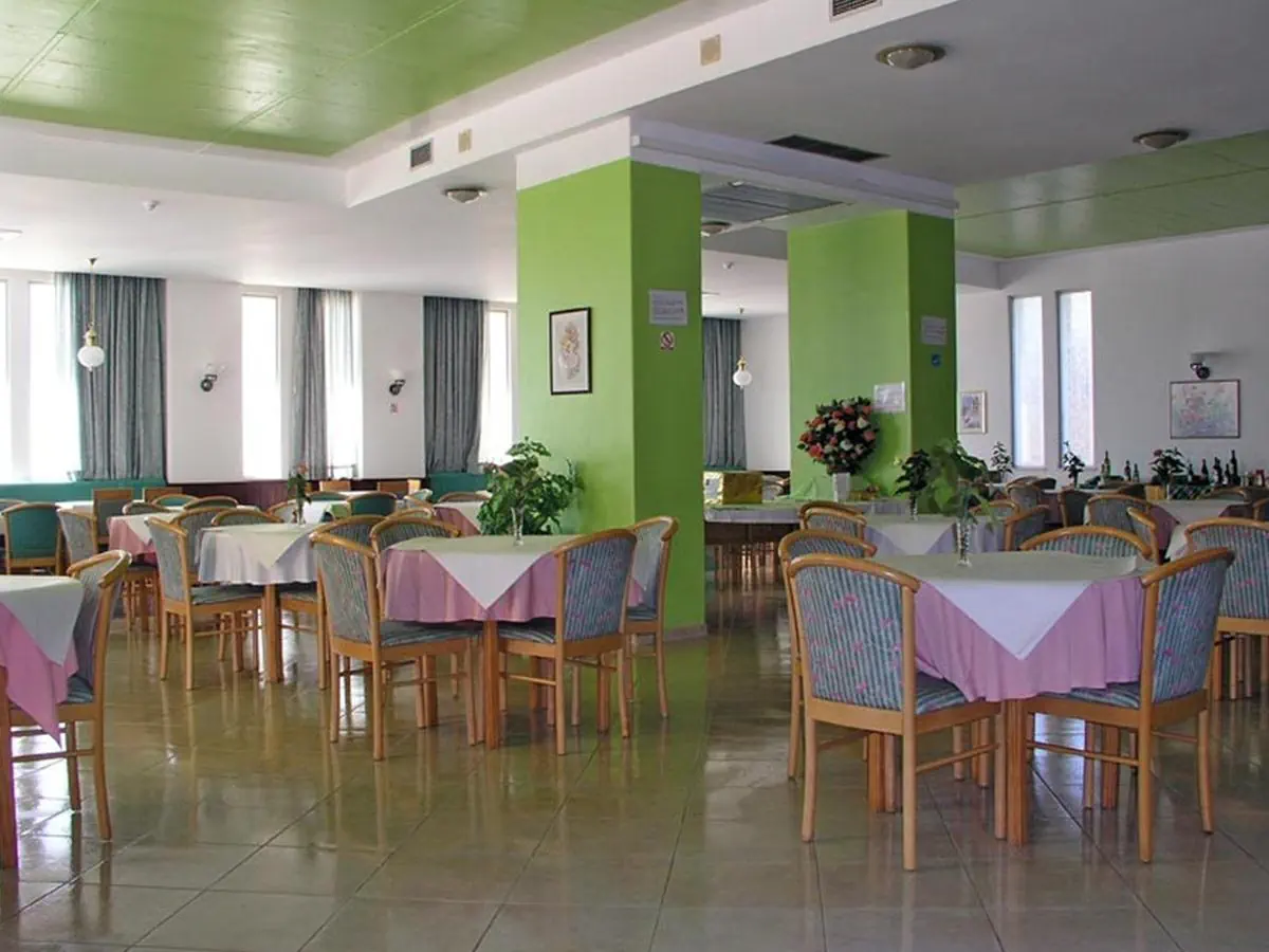 HOTEL Luar Hotel