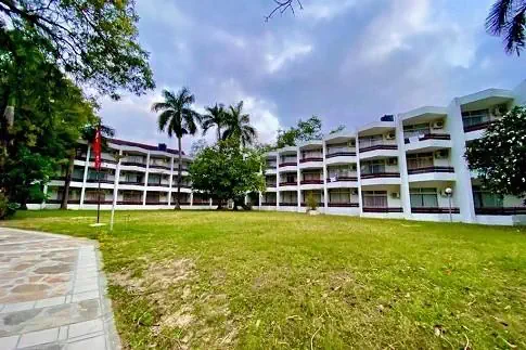 Kenya Bay Beach Hotel