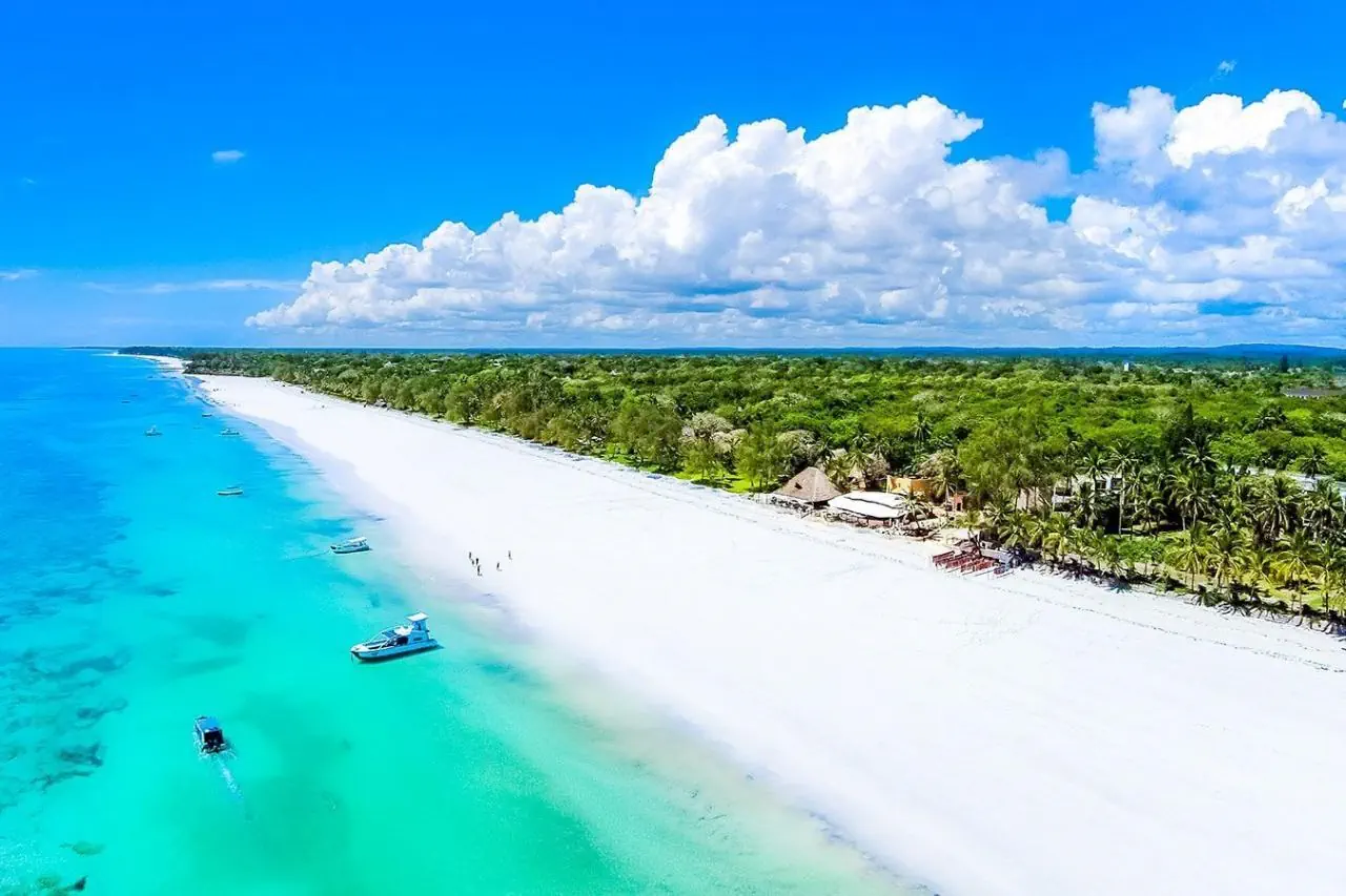Nomad Beach resort
