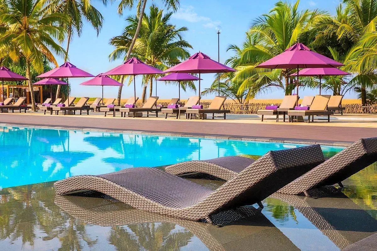 HOTEL Avani Kalutara Resort
