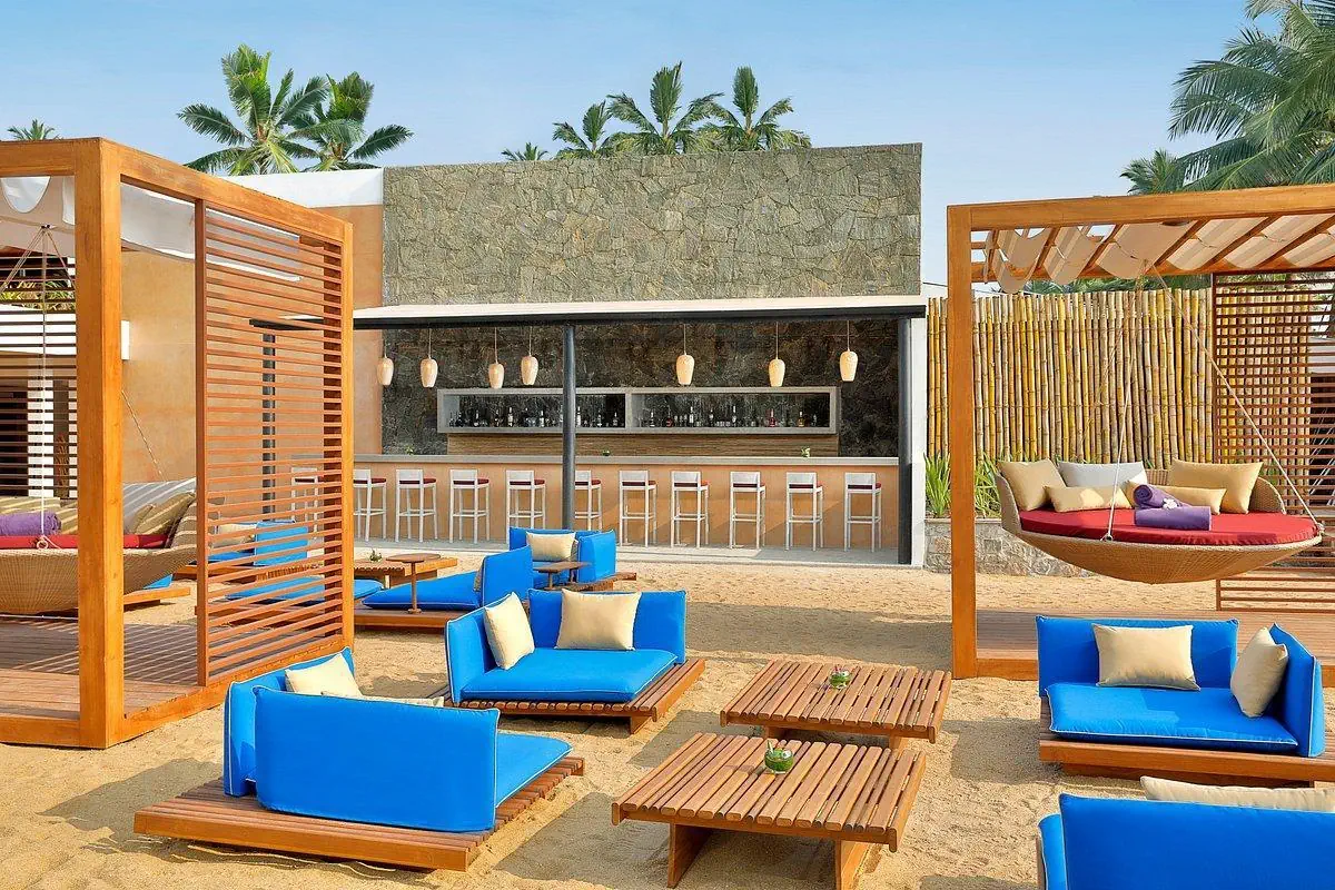HOTEL Avani Kalutara Resort