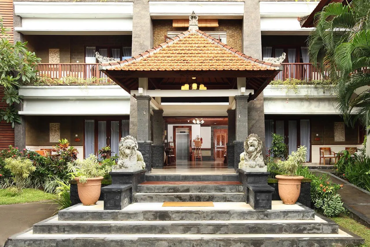 HOTEL Bali Tropic Resort & Spa