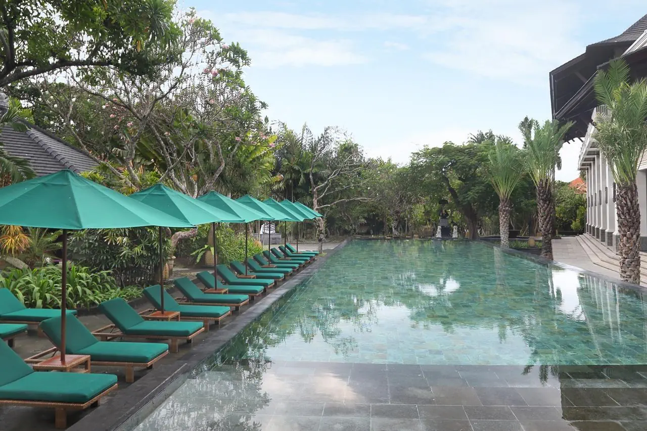 HOTEL Puri Santrian