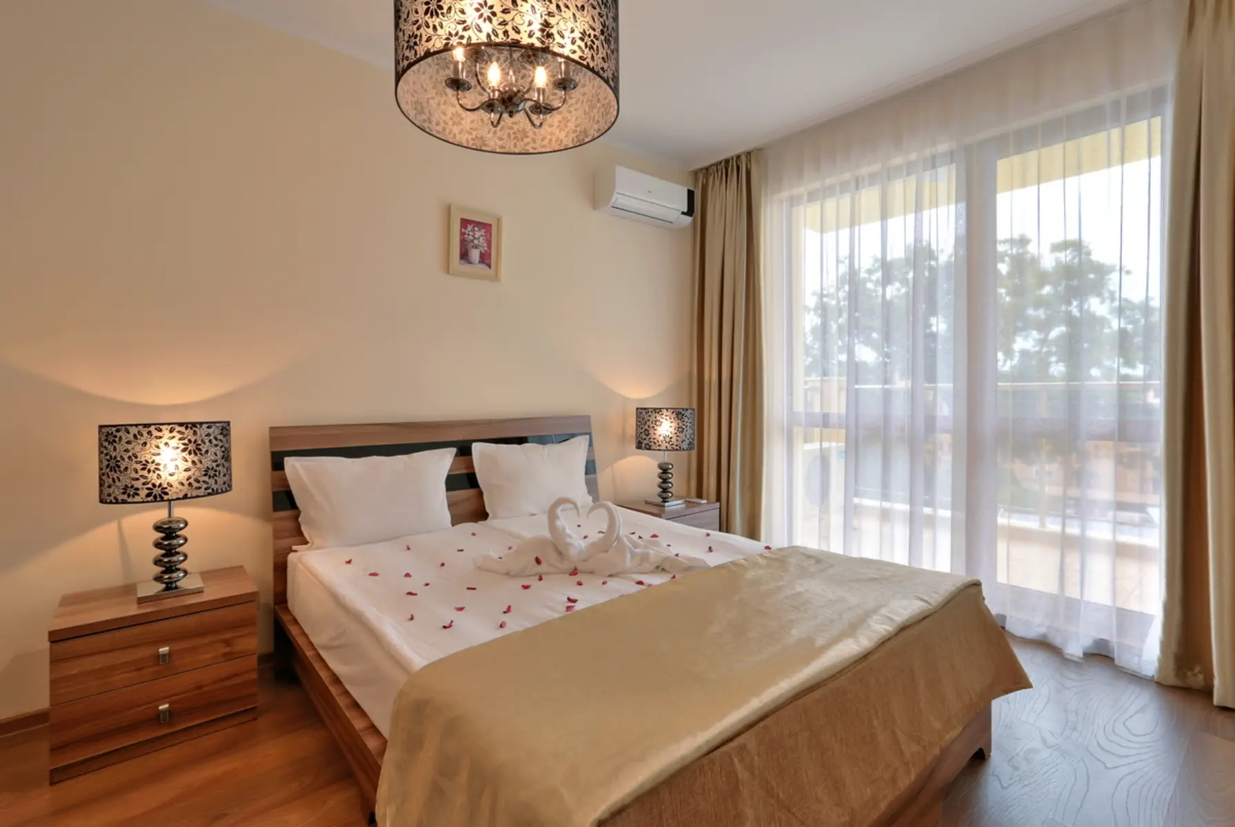 APART HOTEL GOLDEN LINE