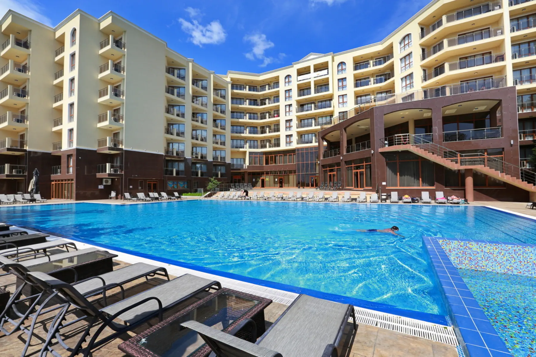 APART HOTEL GOLDEN LINE