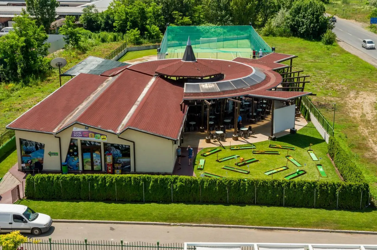 HOTEL AQUA NEVIS