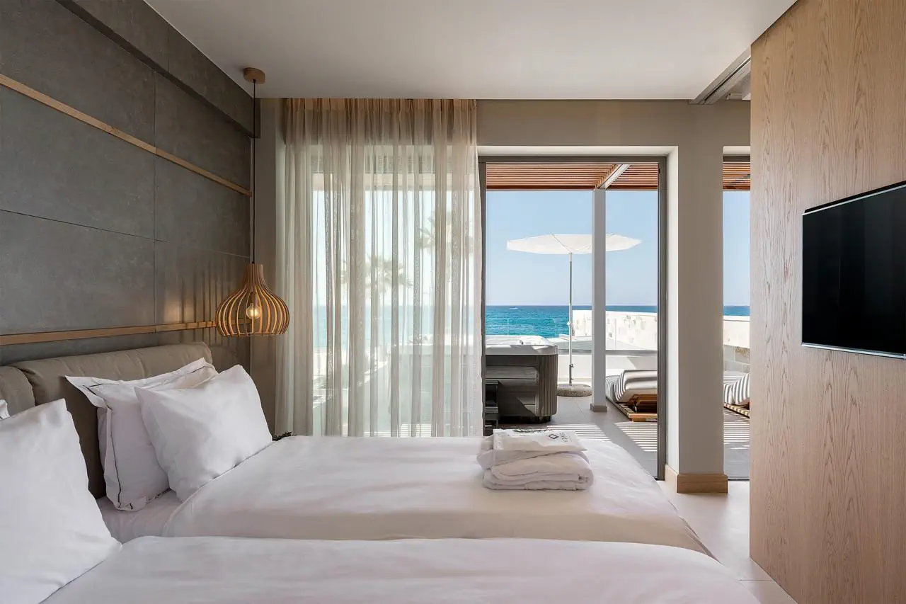 Ikones Seafront Luxury Suites - zdjęcie 14