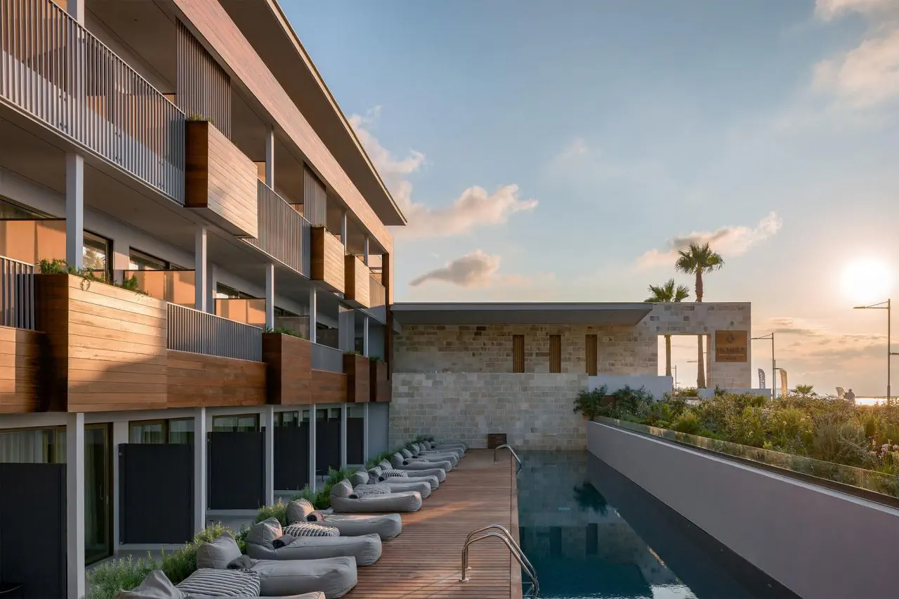 Ikones Seafront Luxury Suites - zdjęcie 6