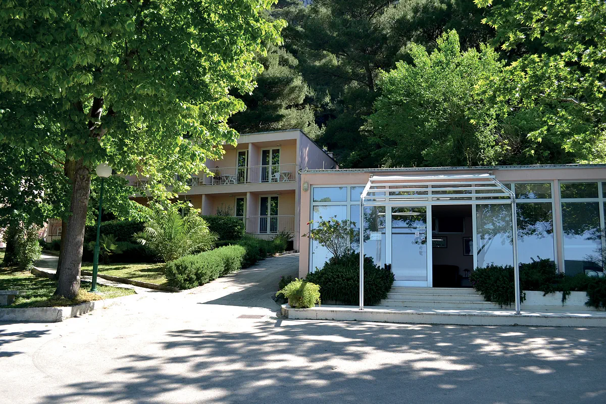 HOTEL BRZET