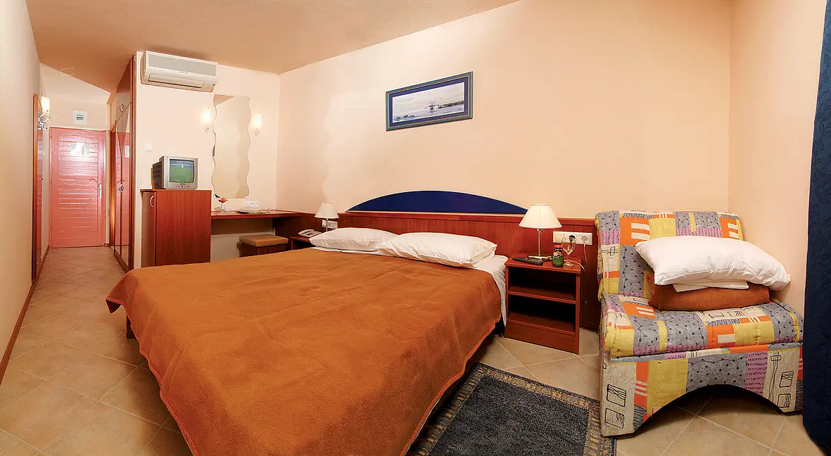 HOTEL BRZET