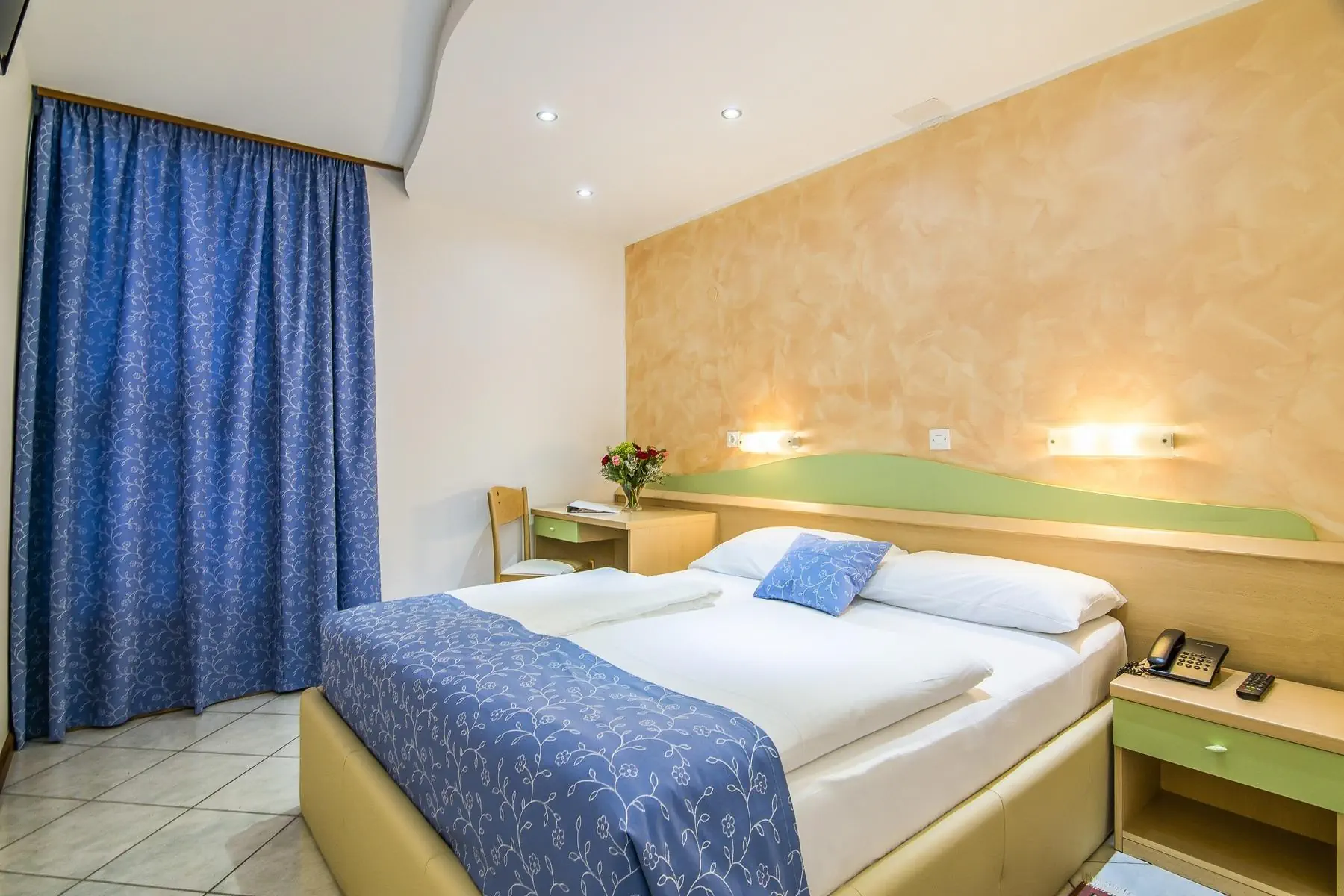 HOTEL HOTEL HEDERA