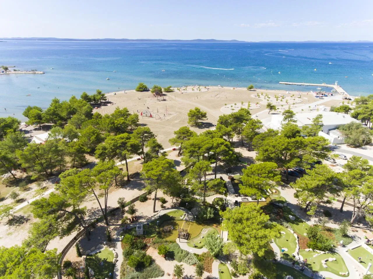 ZATON HOLIDAY RESORT