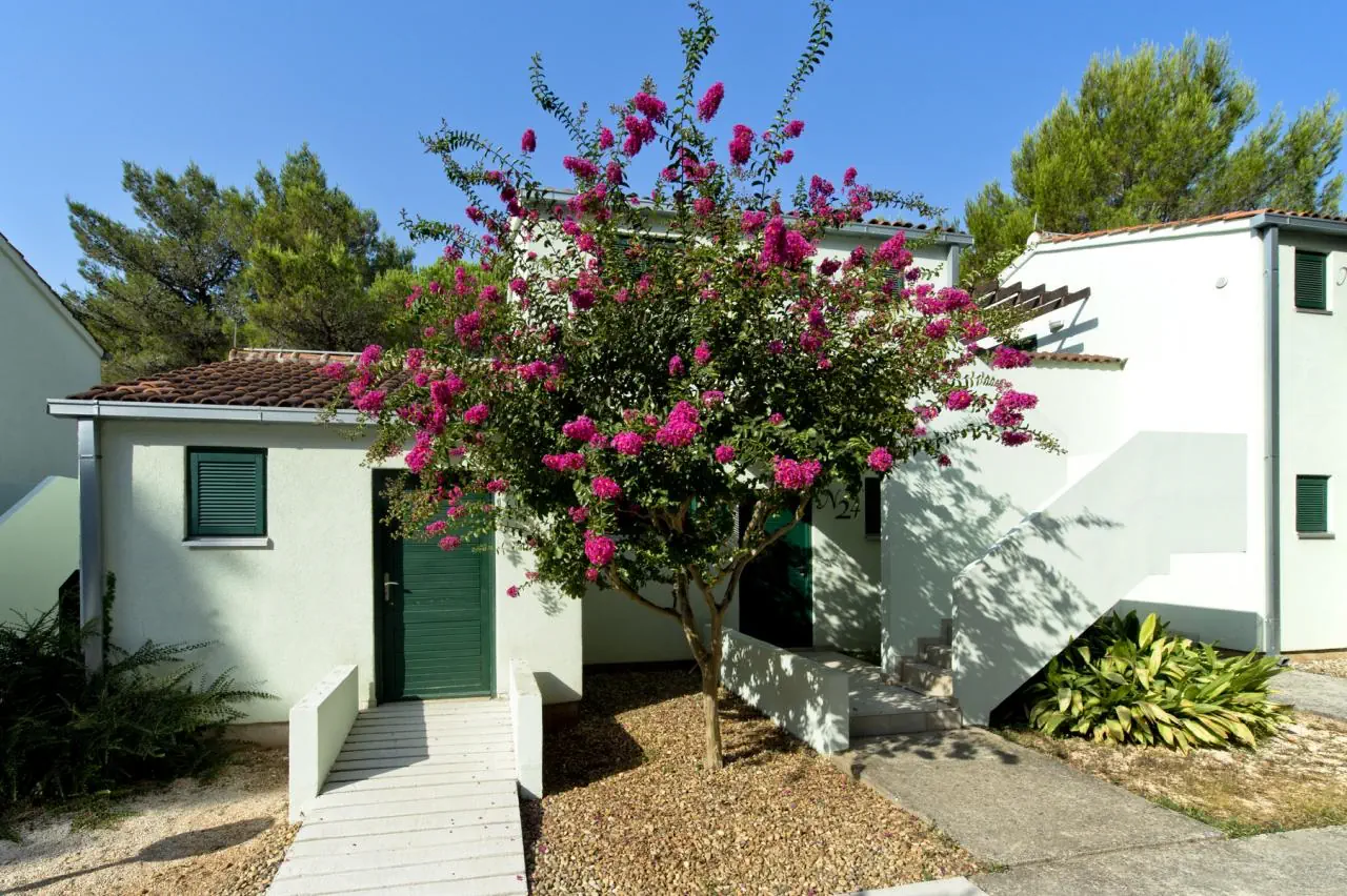 ZATON HOLIDAY RESORT