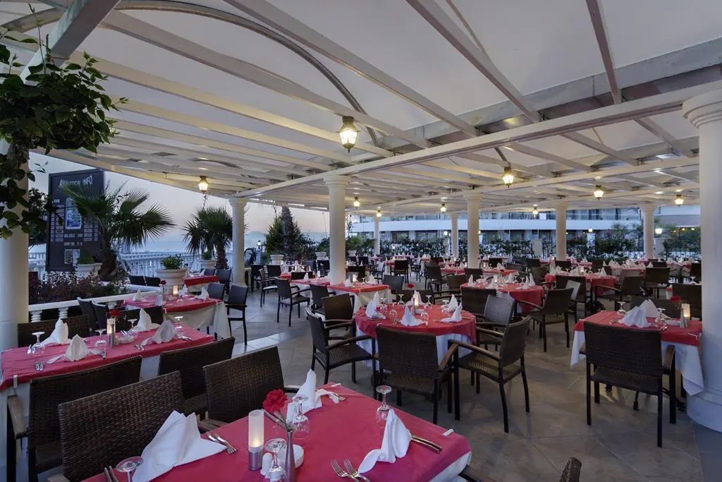 HOTEL ALBA QUEEN