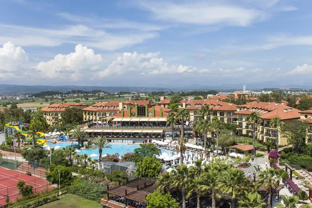 HOTEL ALBA RESORT