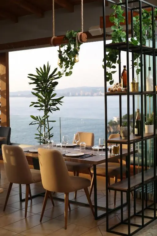 Aliko hotel