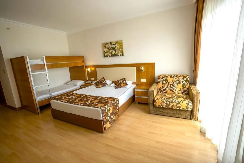 HOTEL CENGER BEACH