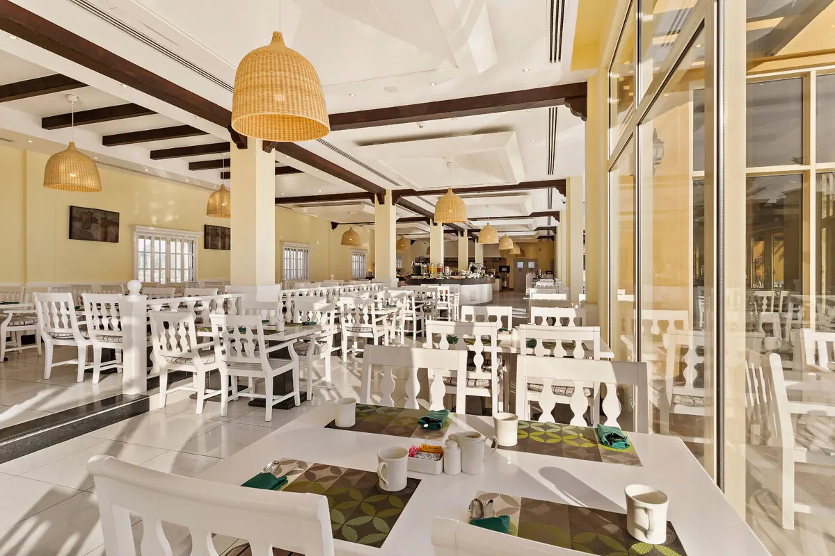 Private Suites Al Hamra Palace at golf & sea resort photo 3