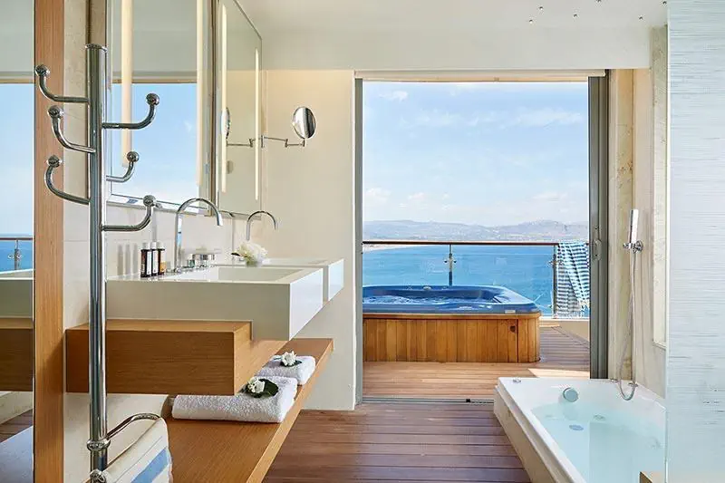 HOTEL LINDOS BLU LUXURY HOTEL & SUITES