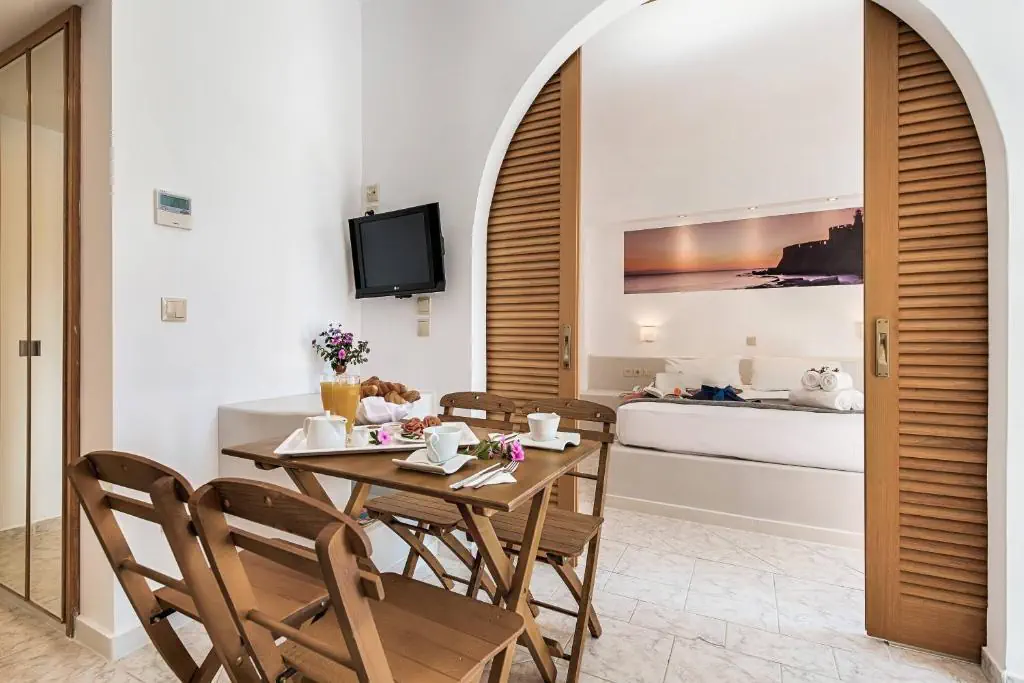 HOTEL ESPERIA CITY HOTEL- RHODESTOWN