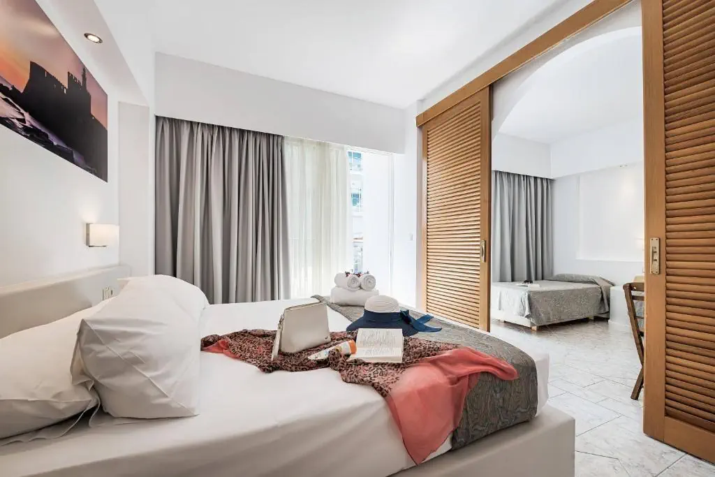 HOTEL ESPERIA CITY HOTEL- RHODESTOWN
