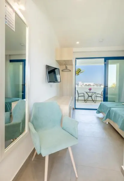 HOTEL DANAE