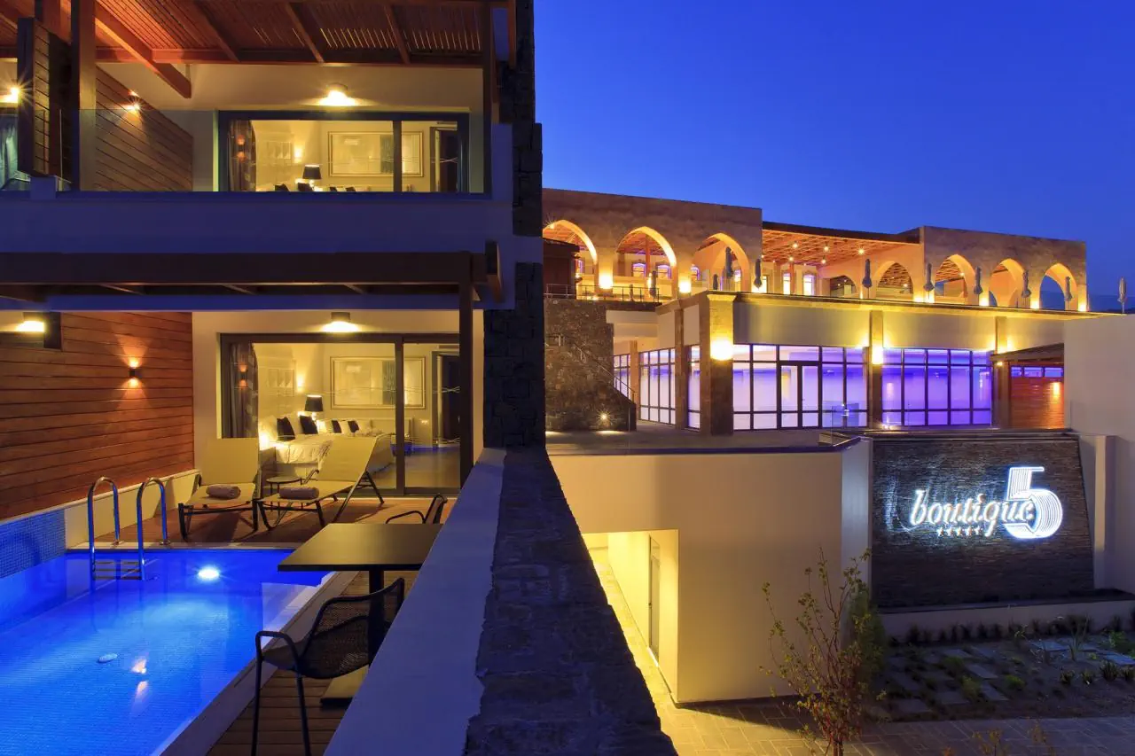 BOUTIQUE 5