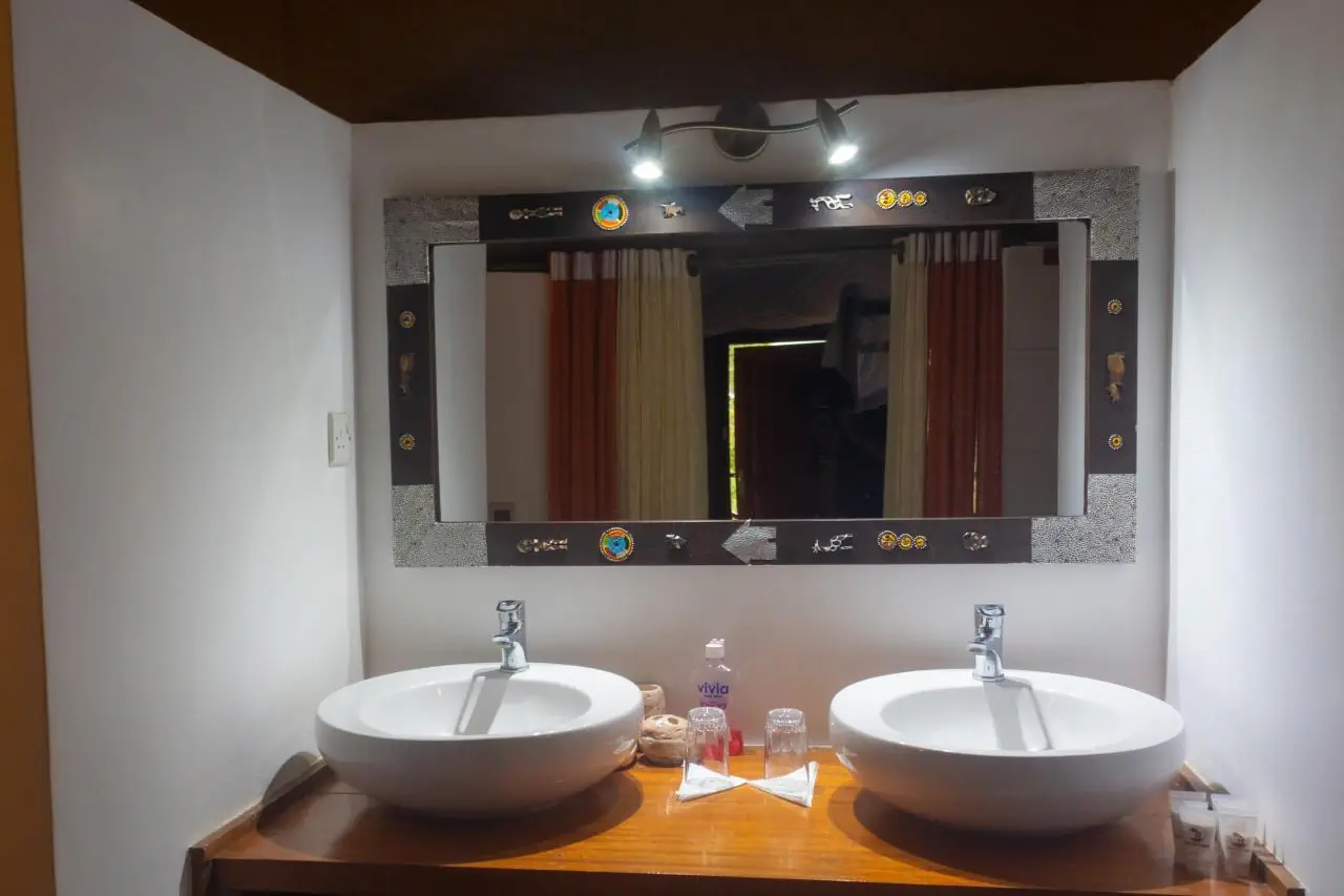 HOTEL EXIMdiscovery: Afrykańska Odyseja – Mombasa, Mara, Naivasha