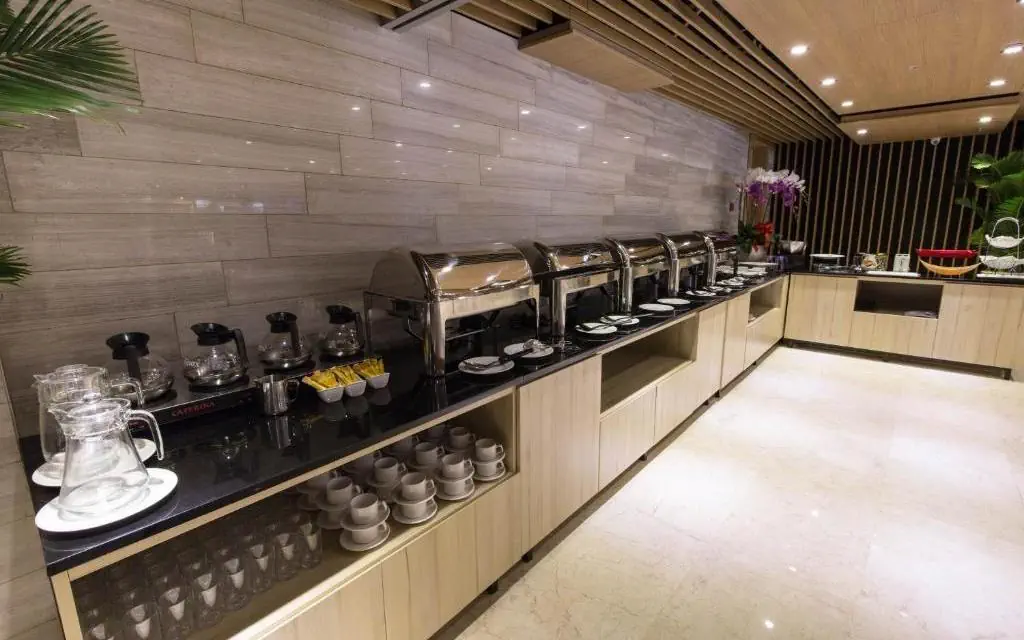 Avanti Hotel Saigon
